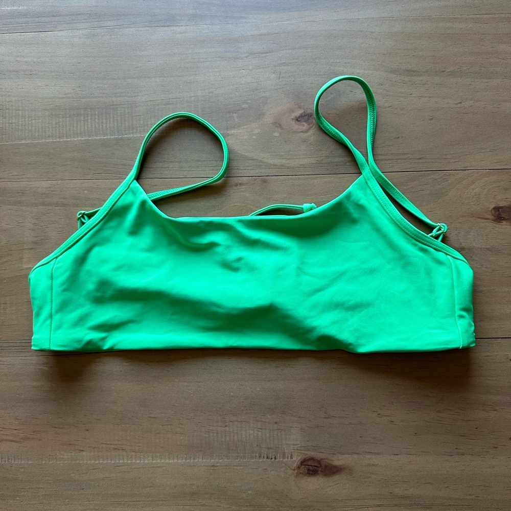 NWOT | SKATIE- Maddie Top - Waimea